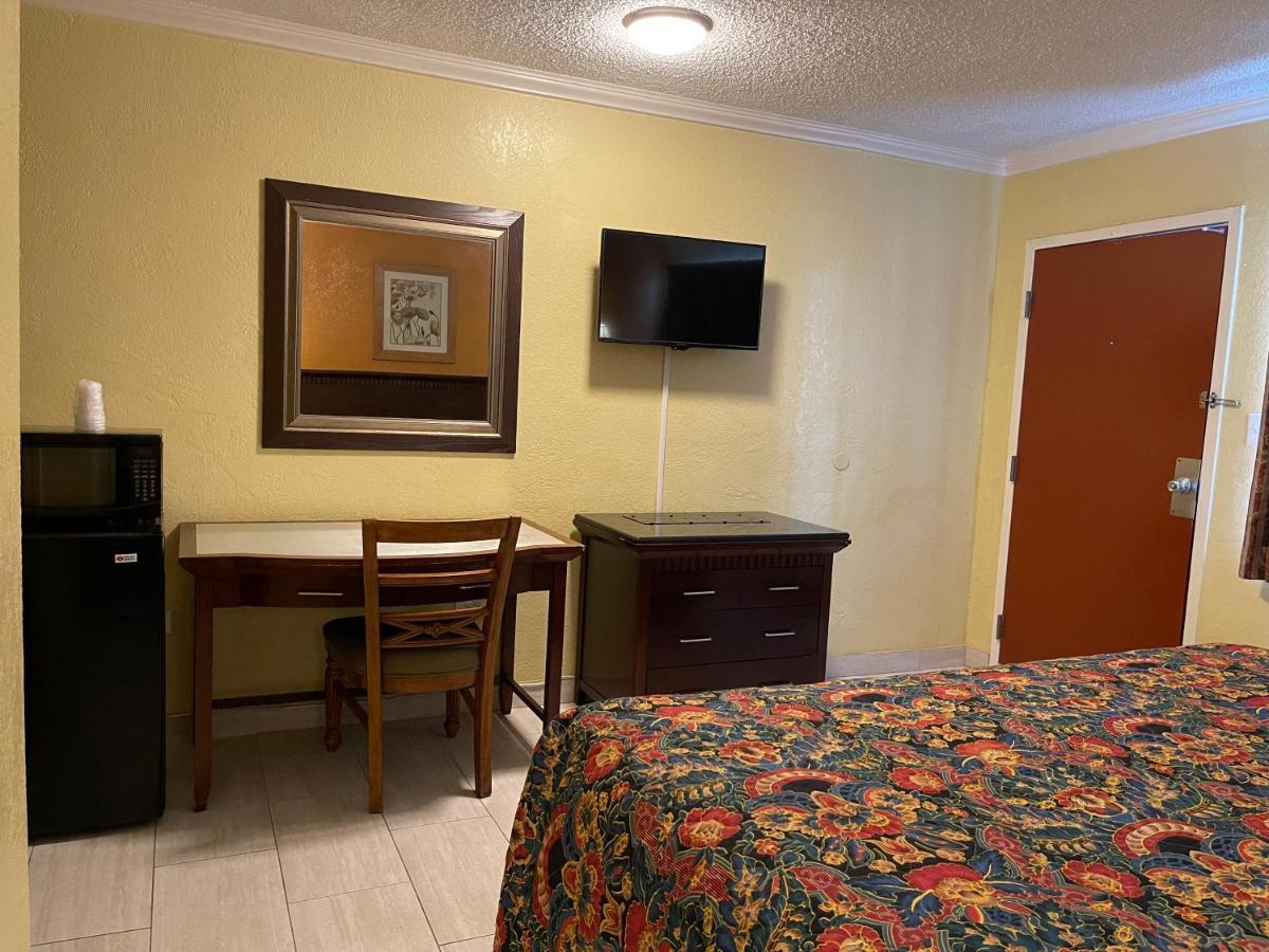 Kings Rest Motel Lemoore Exterior photo