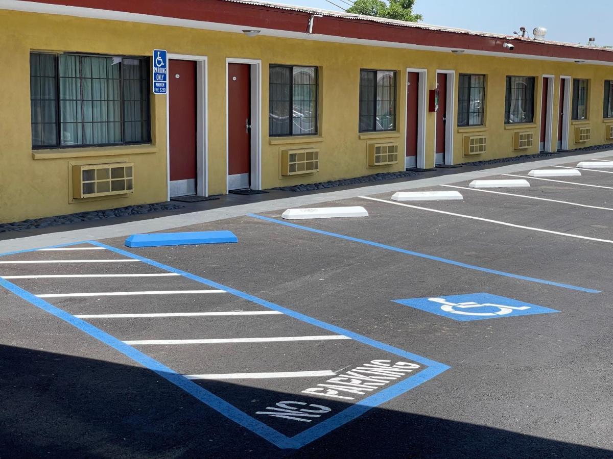 Kings Rest Motel Lemoore Exterior photo