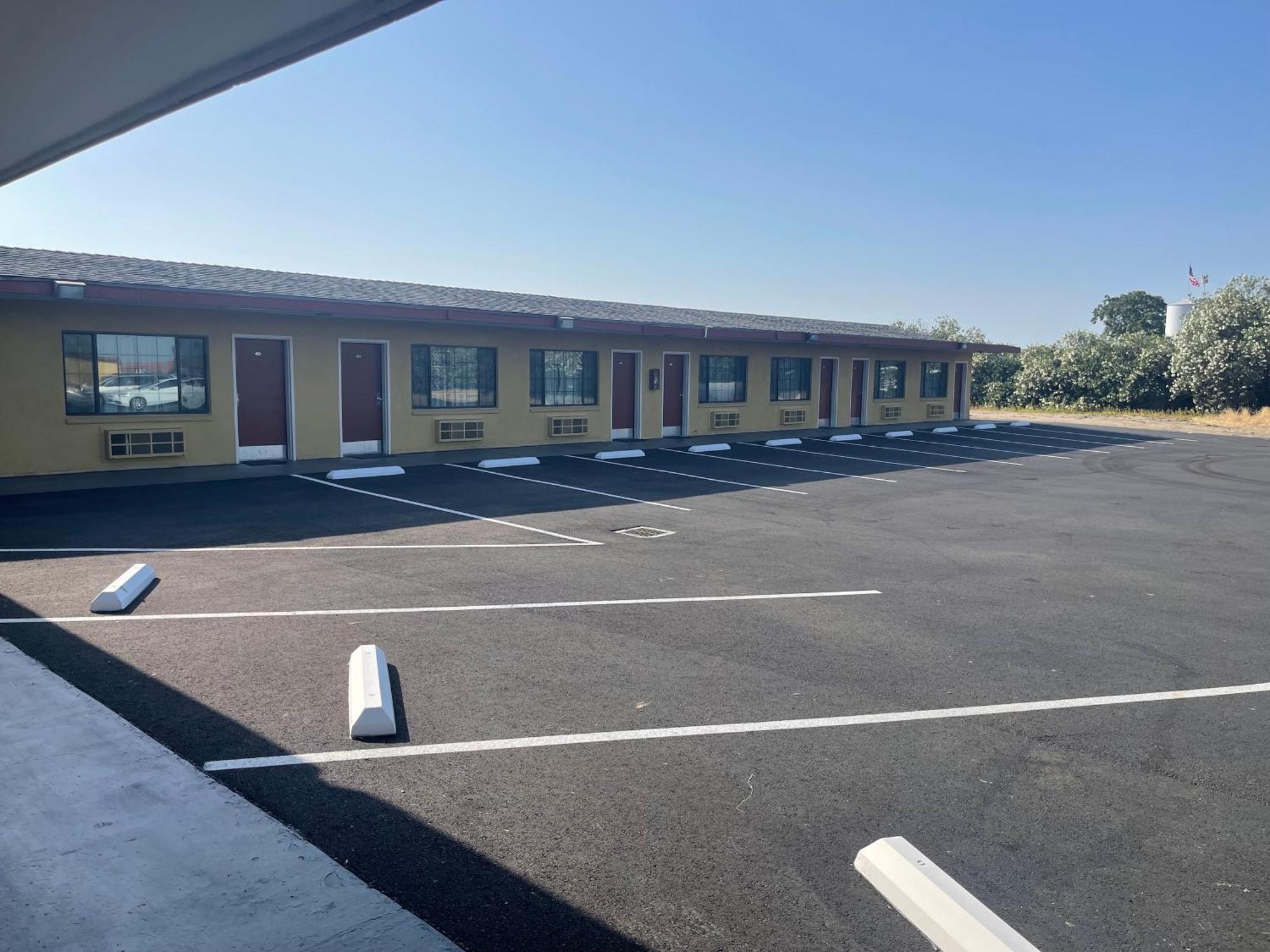 Kings Rest Motel Lemoore Exterior photo